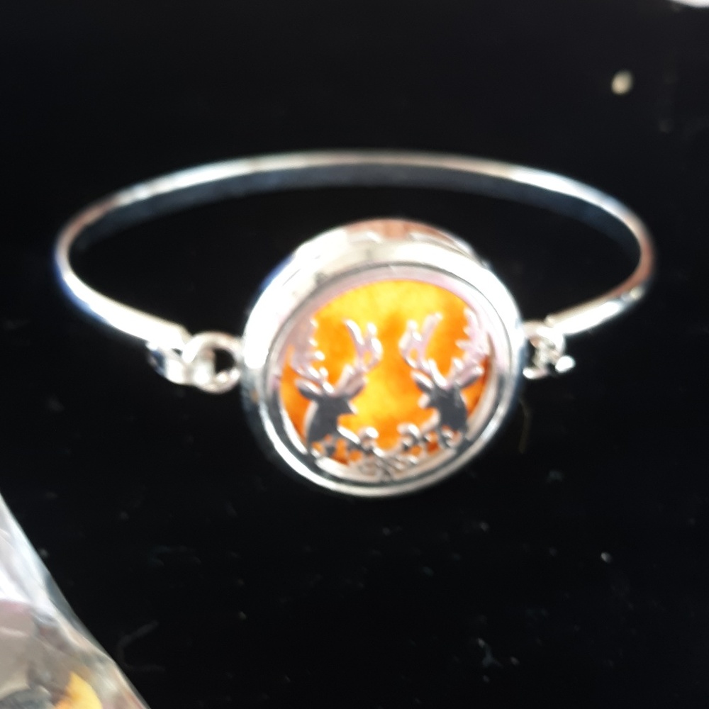 Deer essential oil stainless steel bracelets.